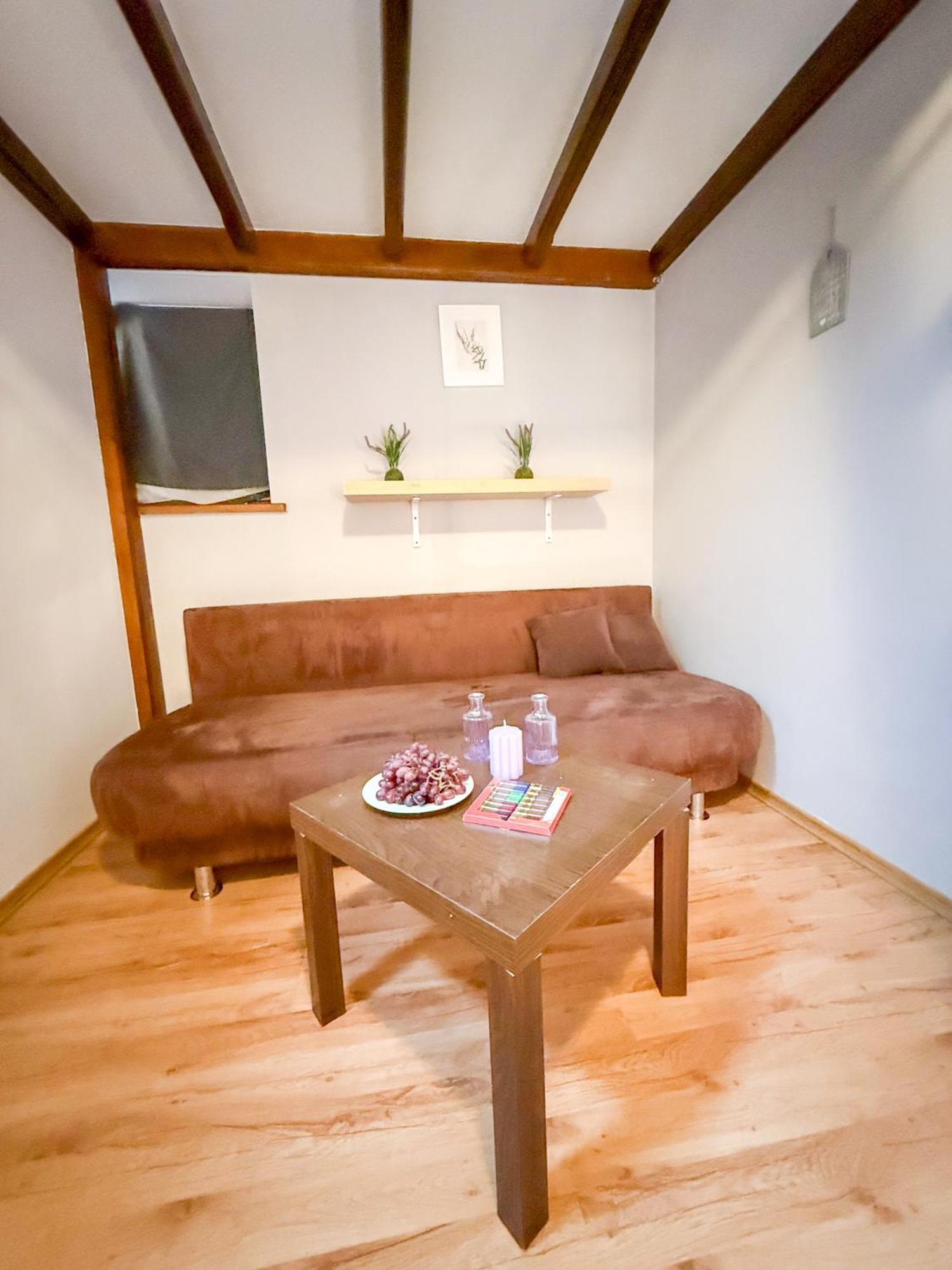 Apartament Za Strugiem